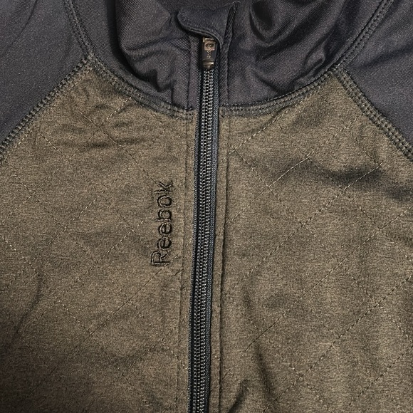 Reebok Running Jacket - Picture 3 of 6